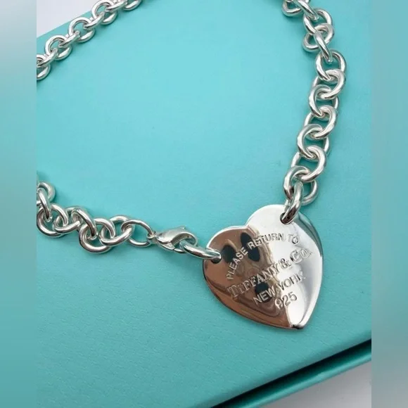 Tiffany & Co. Euc 15.25” approx XL center heart choker necklace - Picture 5 of 10